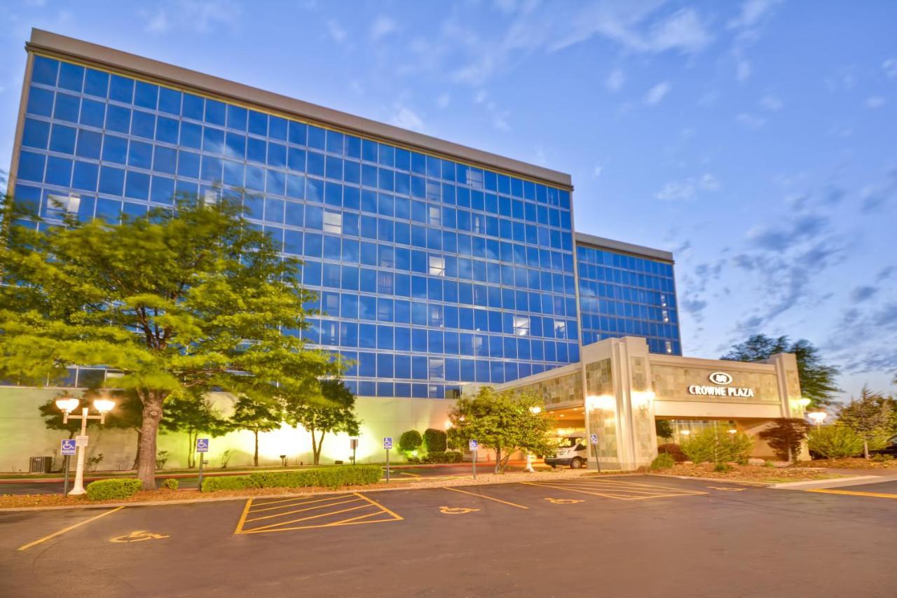Crowne Plaza Tulsa Hotel Southern Hills Exterior foto