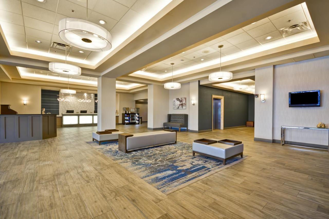 Crowne Plaza Tulsa Hotel Southern Hills Exterior foto