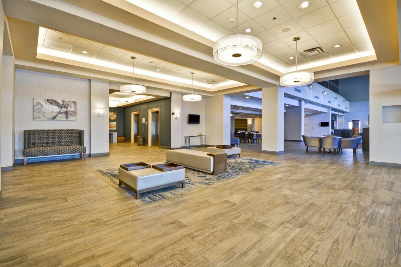 Crowne Plaza Tulsa Hotel Southern Hills Exterior foto